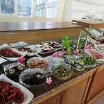 Pasha Hotel *